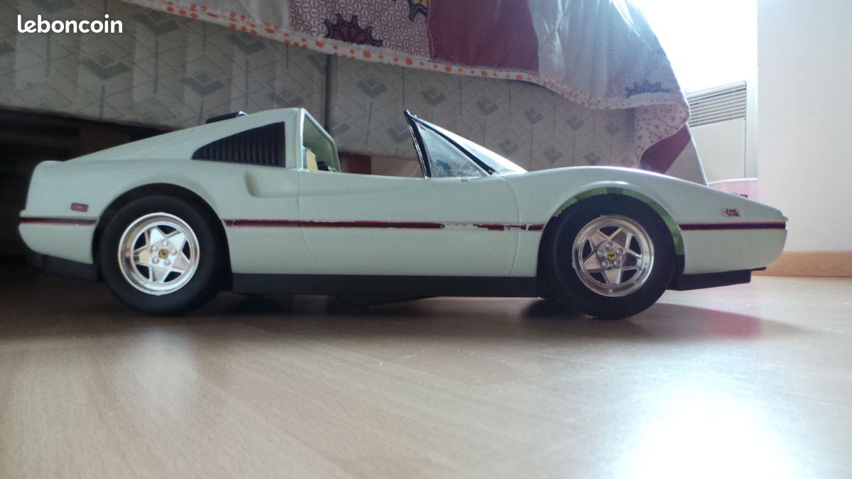 Ferrari Barbie (image 2)