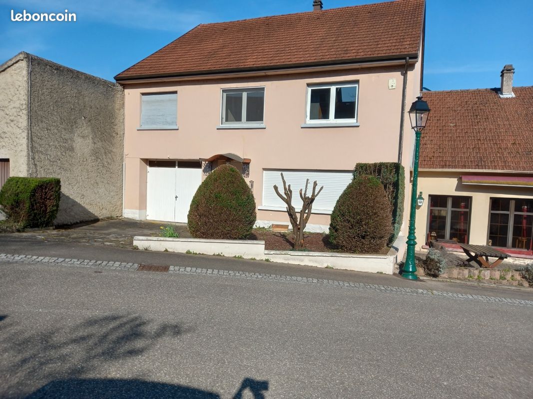 Maison 7 pièces 145 m² · à Zetting · 145 m² · 135 000 €