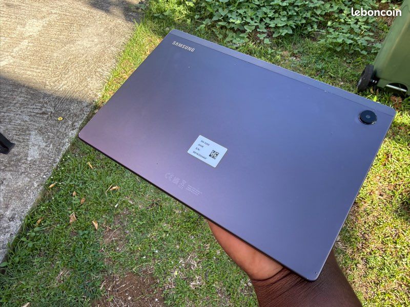 Samsung galaxie TAB 8 64g (image 1)