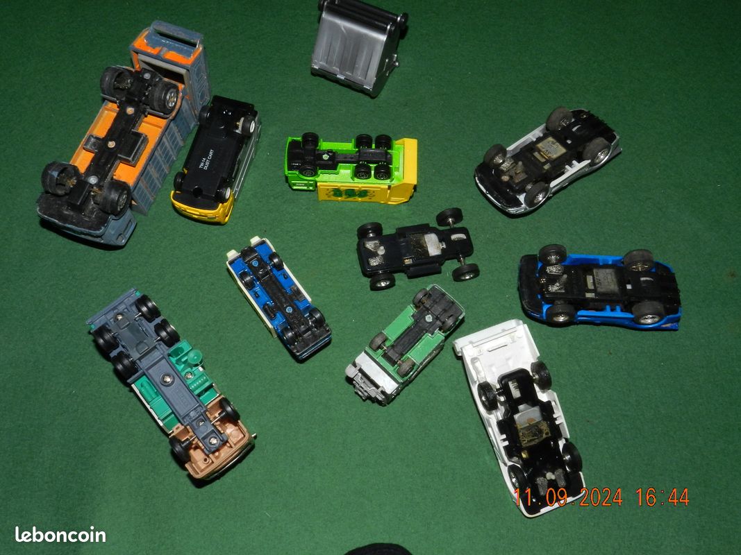 Lot de voitures de circuit et de camions (image 6)