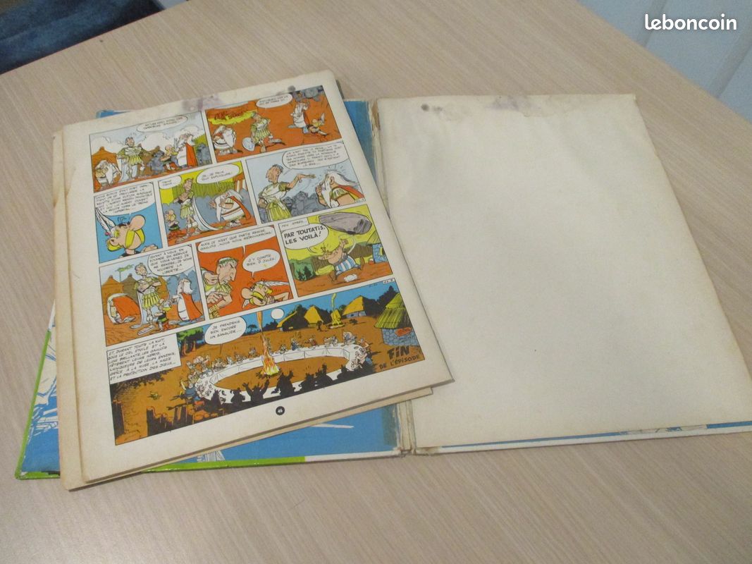 LOT 2 BD ASTERIX PILOTE à restaurer 60's ASTERIX LE GAULOIS et GLADIATEUR (image 3)