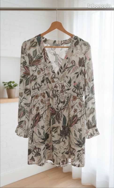 Robe Essentiel ANTWERP S (image 3)