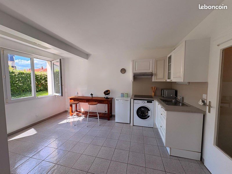 Appartement 1 pièce 25 m² · à Chennevières-sur-Marne · 25 m² · 740 €/mois