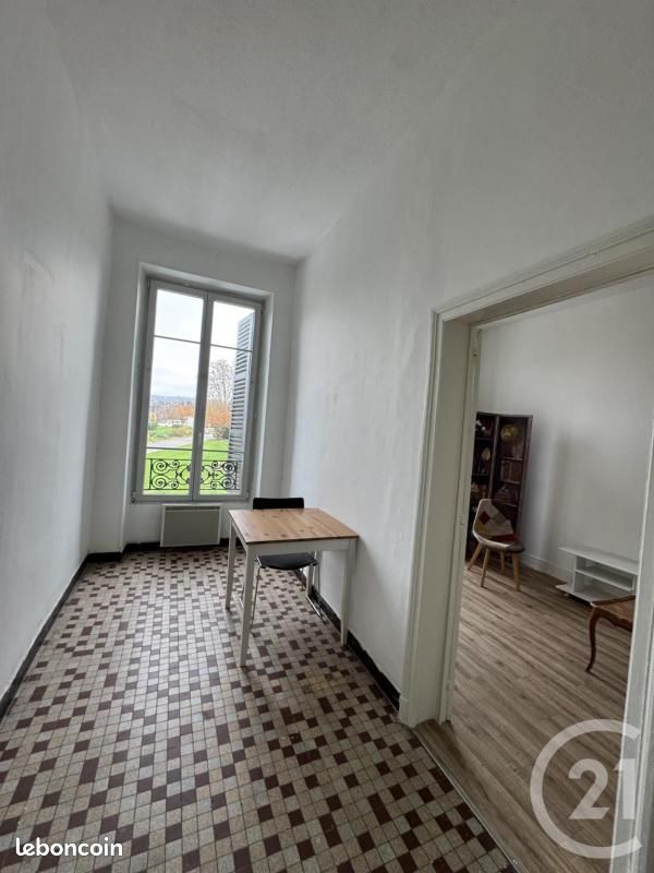 Appartement a louer montlucon - 1 pièce(s) - 28 m2 - Surfyn