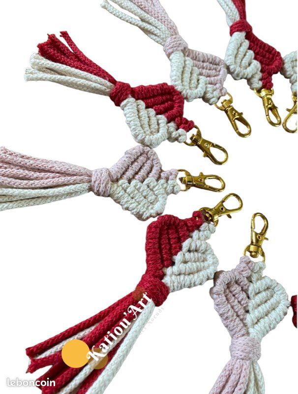 Mini porte-clés Cœur en macramé bicolore | Bijoux de sac en macramé (image 2)