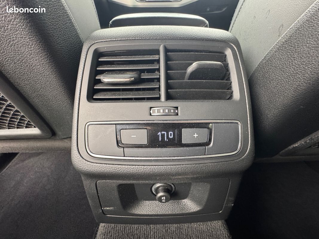 AUDI A4 Avant 40 TDI 204 S tronic 7 S line + Matrix LED + Pack Noir + Sieges electr. Massants + Pack Assit route (image 16)