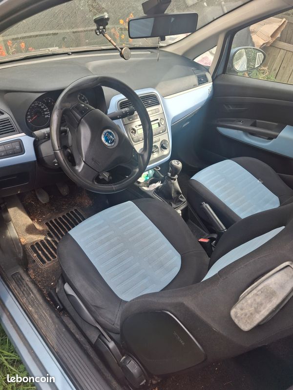 Fiat punto (image 3)