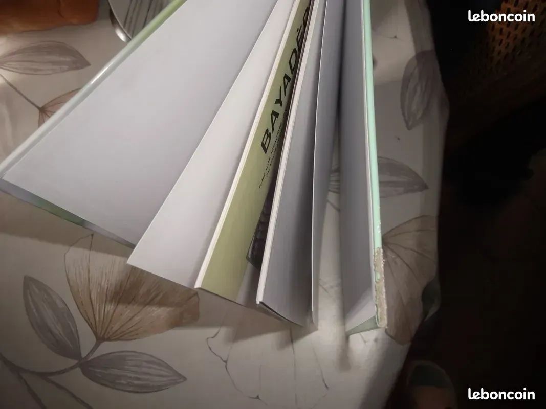 Lot de 4 jolis livres d'instructions sur la création de bijoux en perles (image 13)