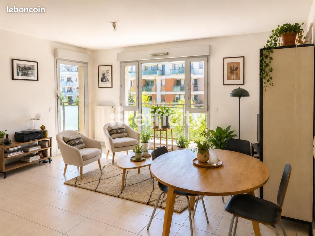 Appartement 2 pièces 48 m² · à Villeurbanne · 48 m² · 240 000 €