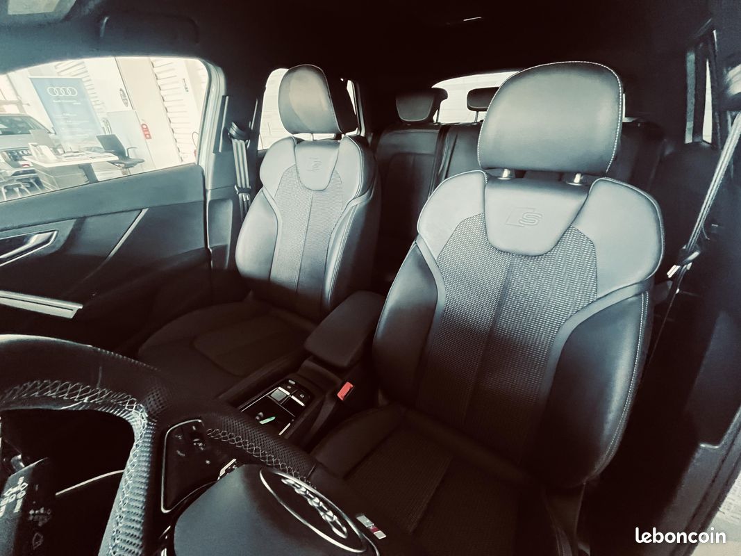 AUDI Q2 35 TFSI 150 S tronic 7 S line (image 11)