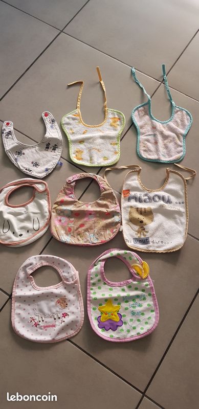 Bavoir bebe (image 1)
