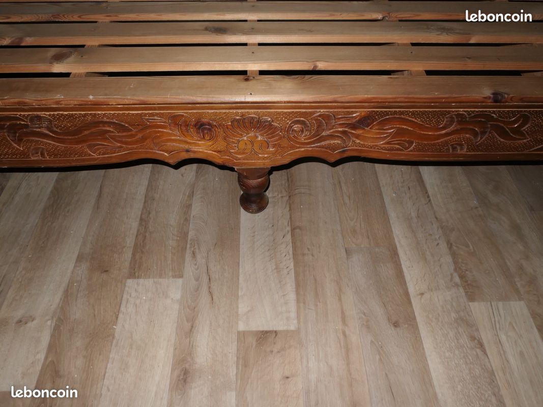 Banquette lit en bois sculpté (image 3)