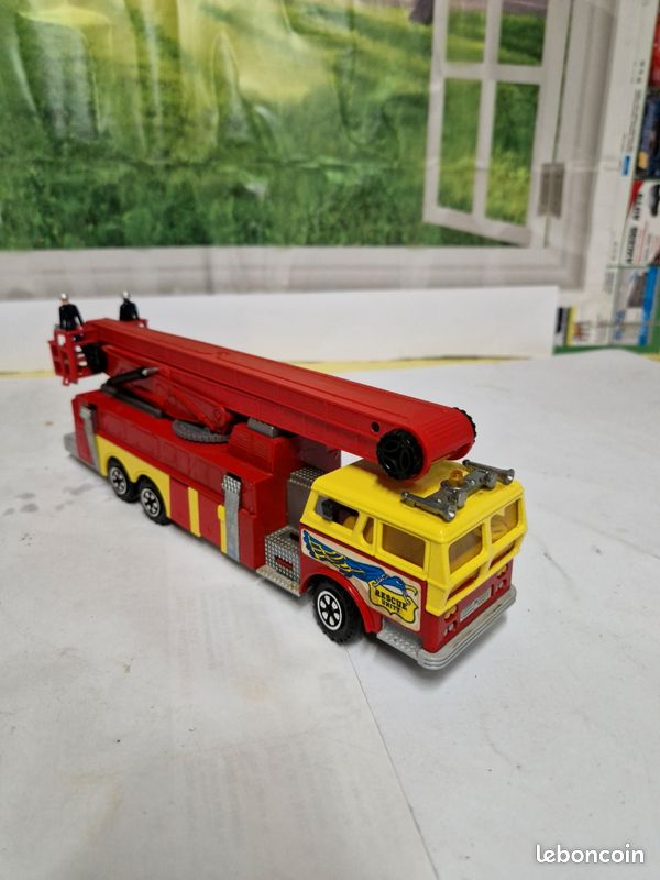 CAMION DE POMPIER Avec Nacelle Majorette Rouge EUR 35,00 - PicClick FR