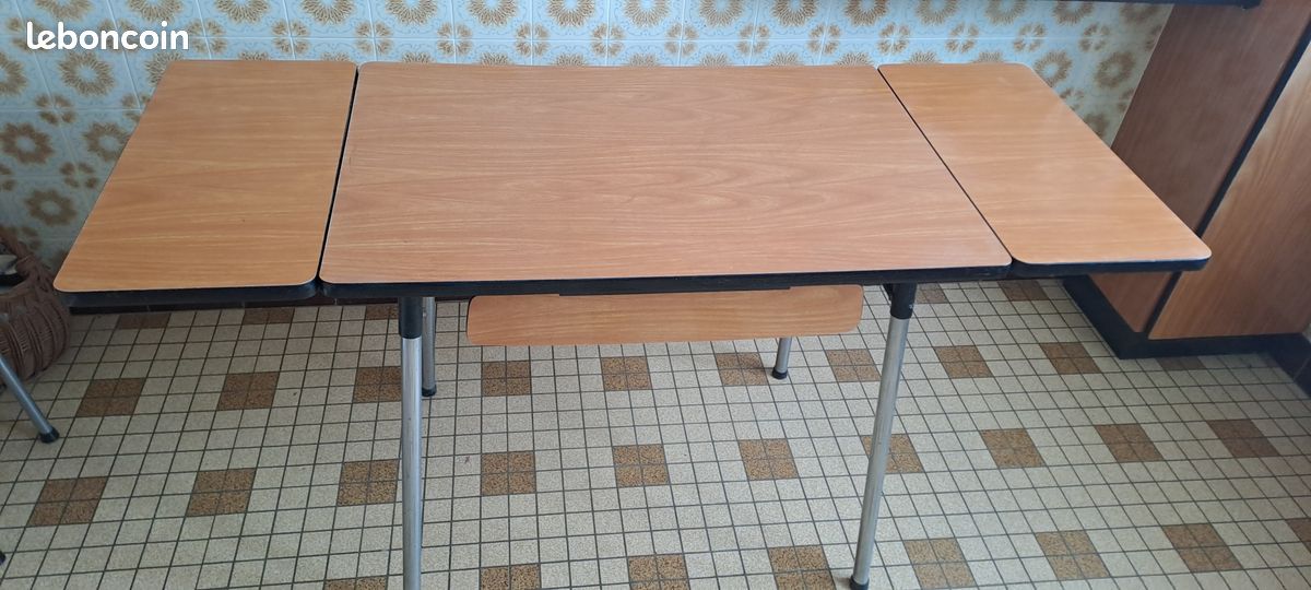 Table formica (image 3)
