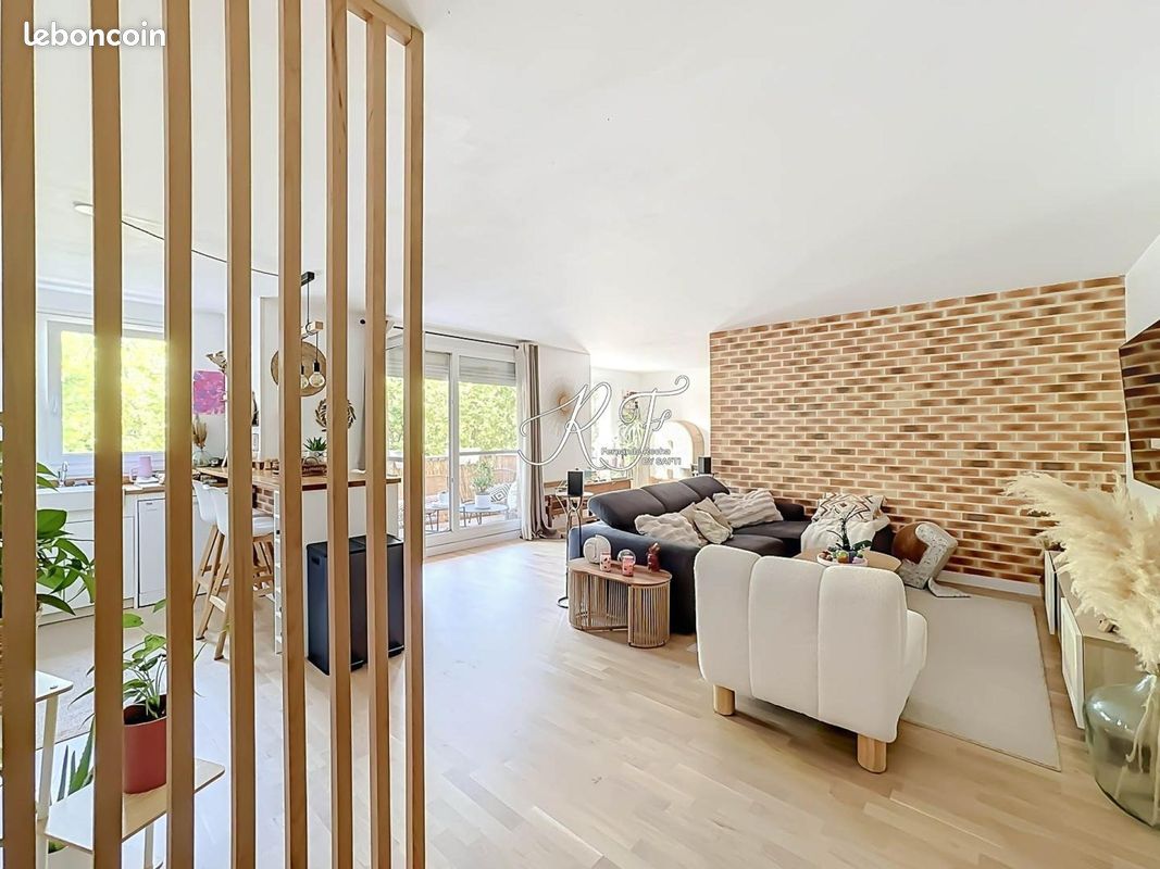 Appartement 5 pièces 93 m² · à Éragny-sur-Oise · 93 m² · 249 500 €