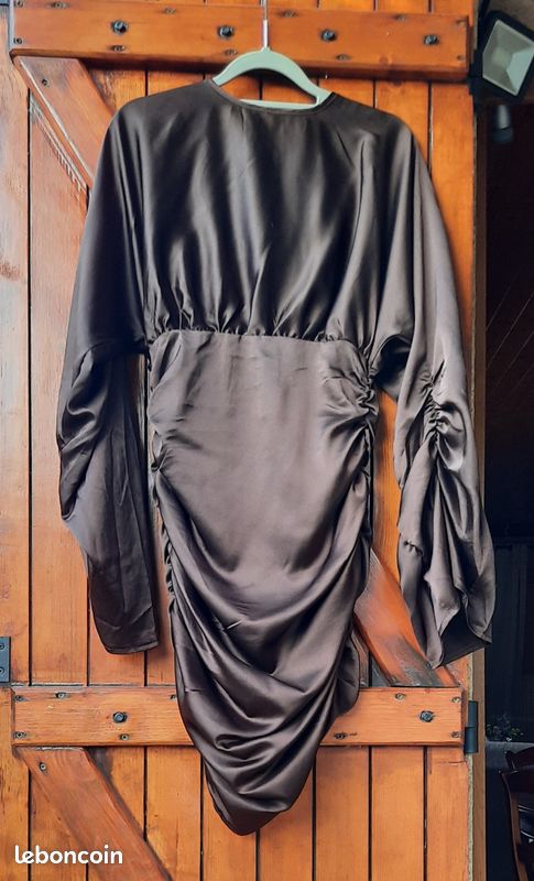 Magifque Robe satin marron ,Prettylittlething, taille XS/34 (lisa2163/lisa2163-femme34) (image 6)