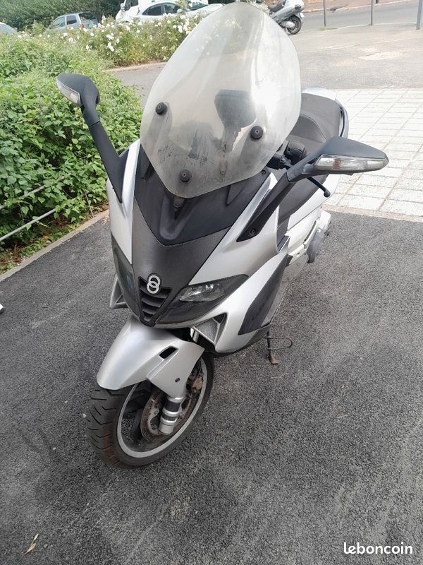 Nexus gilera 500cm3 gagé Motos