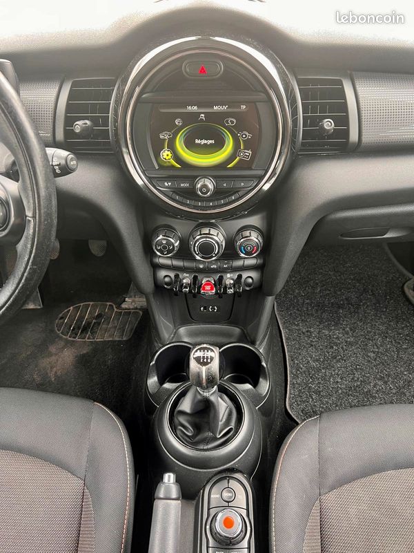 Mini cooper 1.5 cooper 135 ch  5 portes  gps  garantie 48 mois possible (image 10)