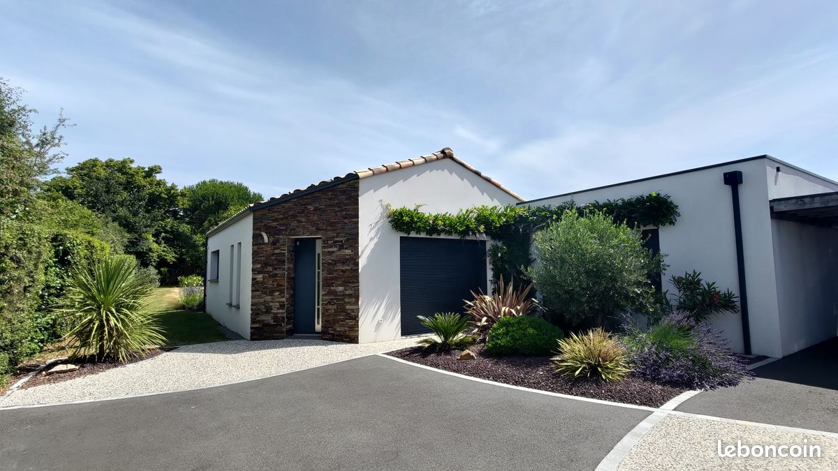 Maison 4 pièces 102 m² · à Les Sables-d'Olonne · 102,2 m² · 530 000 €