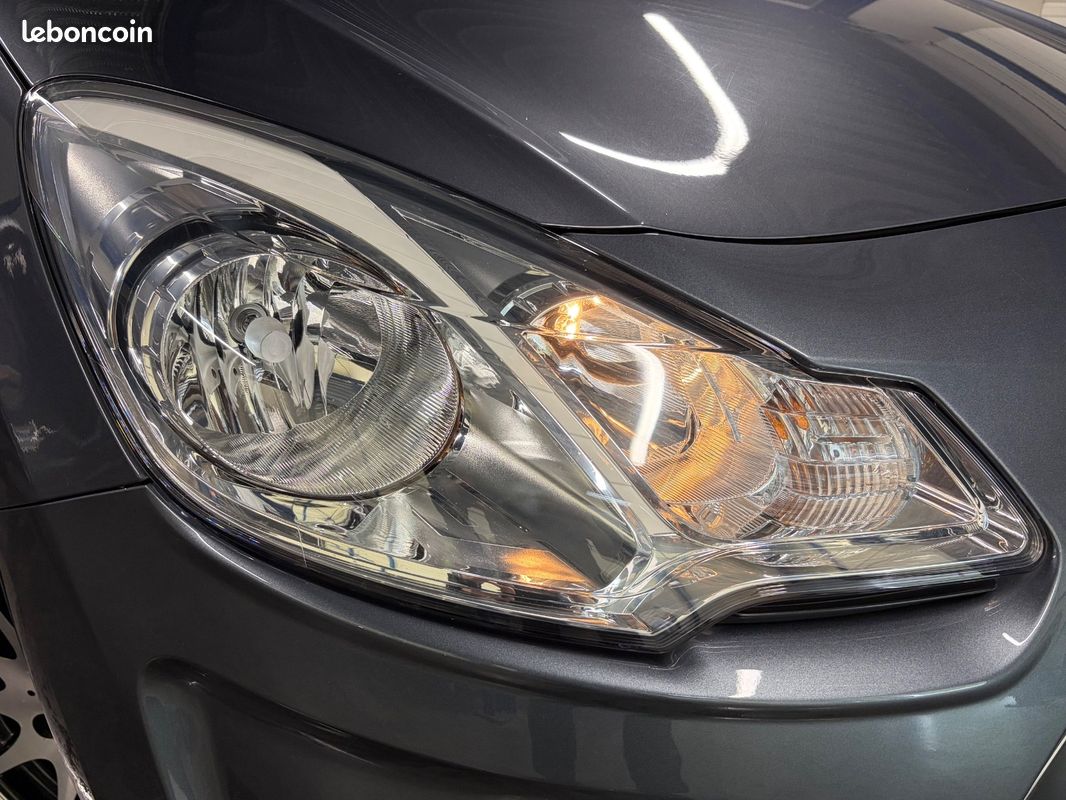 Citroën C3 1.6 HDi 92 Tendance confort (image 17)