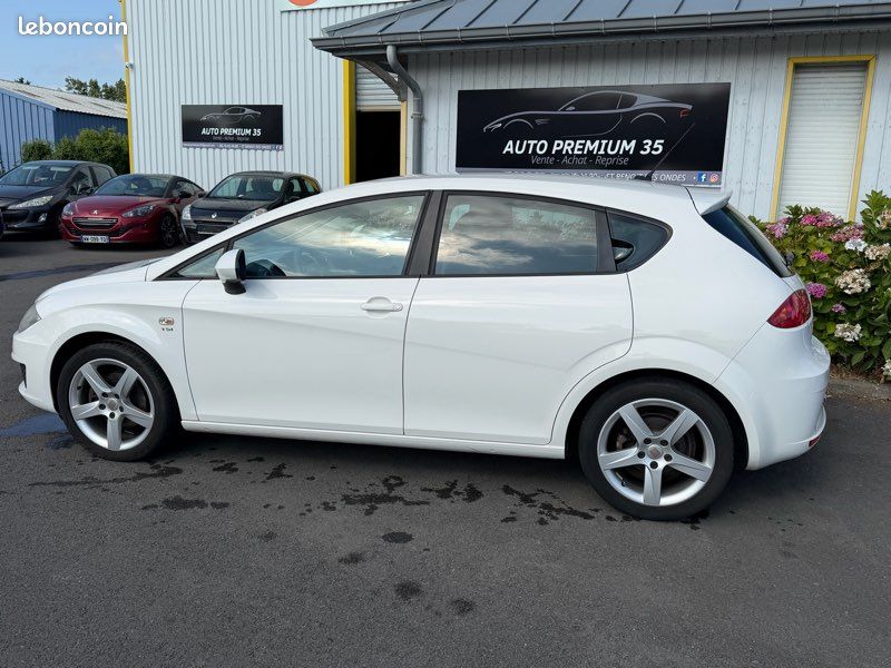Seat leon 1.4 tsi 125cv sport (image 2)