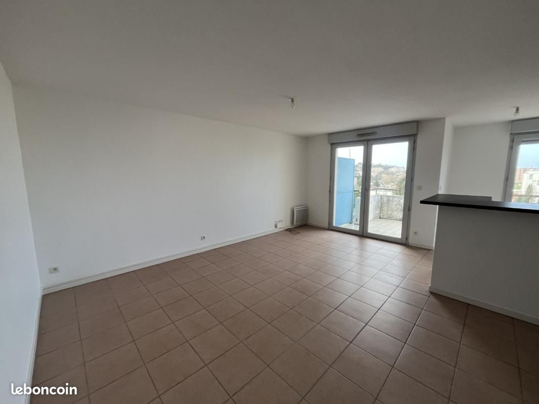 Appartement 3 pièces 64 m² · à Toulouse · 64 m² · 715 €