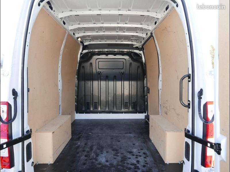Renault Master Fg F3300 L1H2 2.3 Blue dCi 135ch Grand Confort Euro6 (image 4)