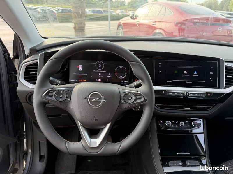 Opel GRANDLAND 1.5 D 130CH GS BVA8 (image 17)