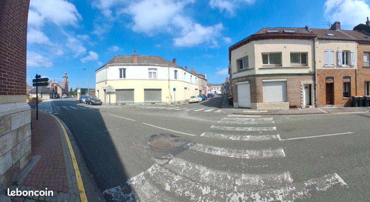 Immeuble 7 pièces 150 m² · à Pont-À-Vendin · 150 m² · 138 000 €