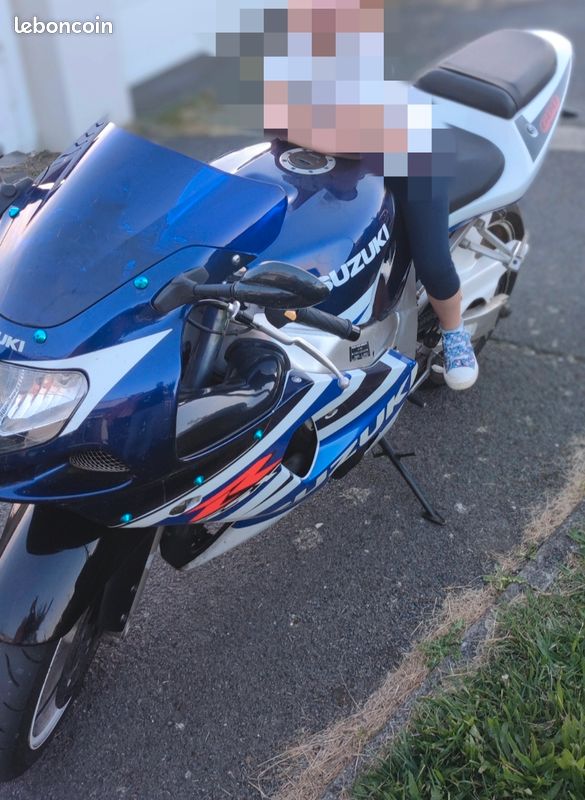 Suzuki GSXR 600 (image 2)