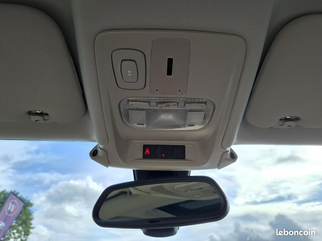 Citroen c5 2.0 hdi 165 exclusive (image 24)