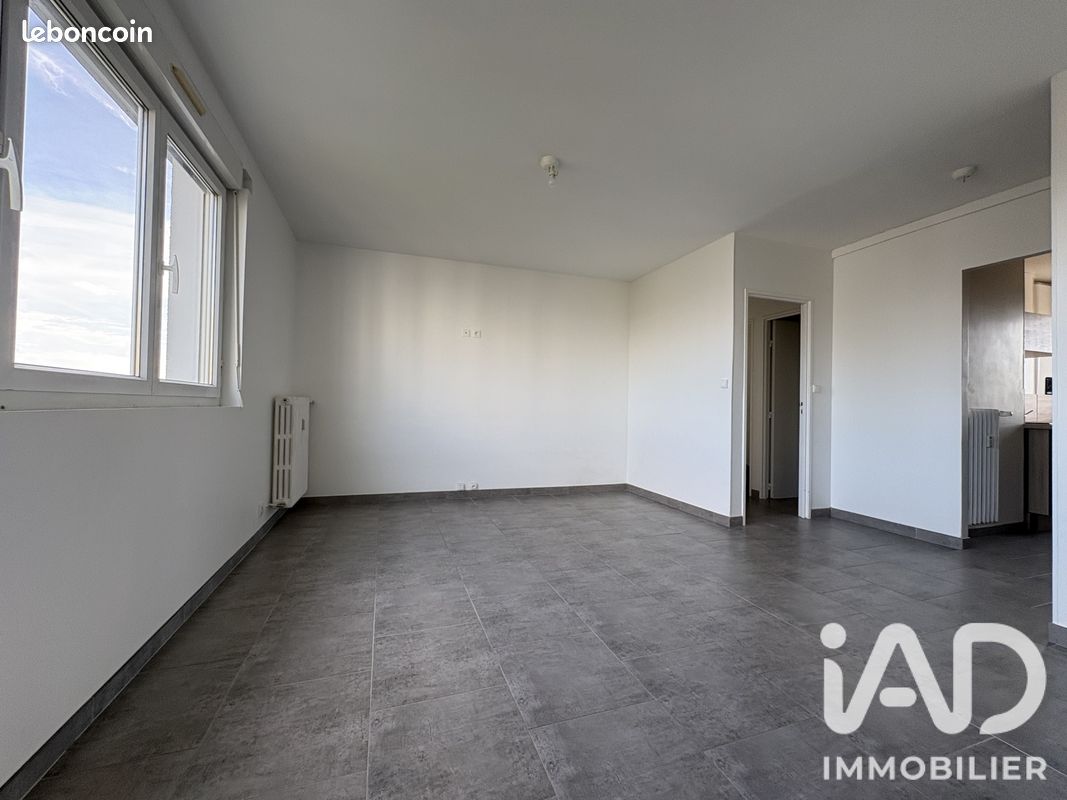 Appartement 3 pièces 63 m² · à Châlons-en-Champagne · 63 m² · 700 €/mois