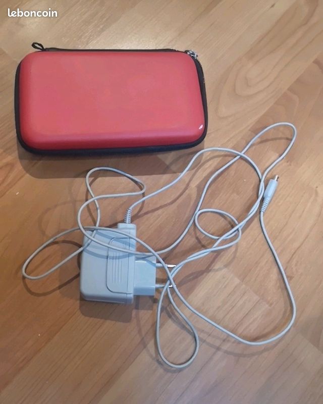 Nintendo 3ds XL blanche +jeux (image 3)