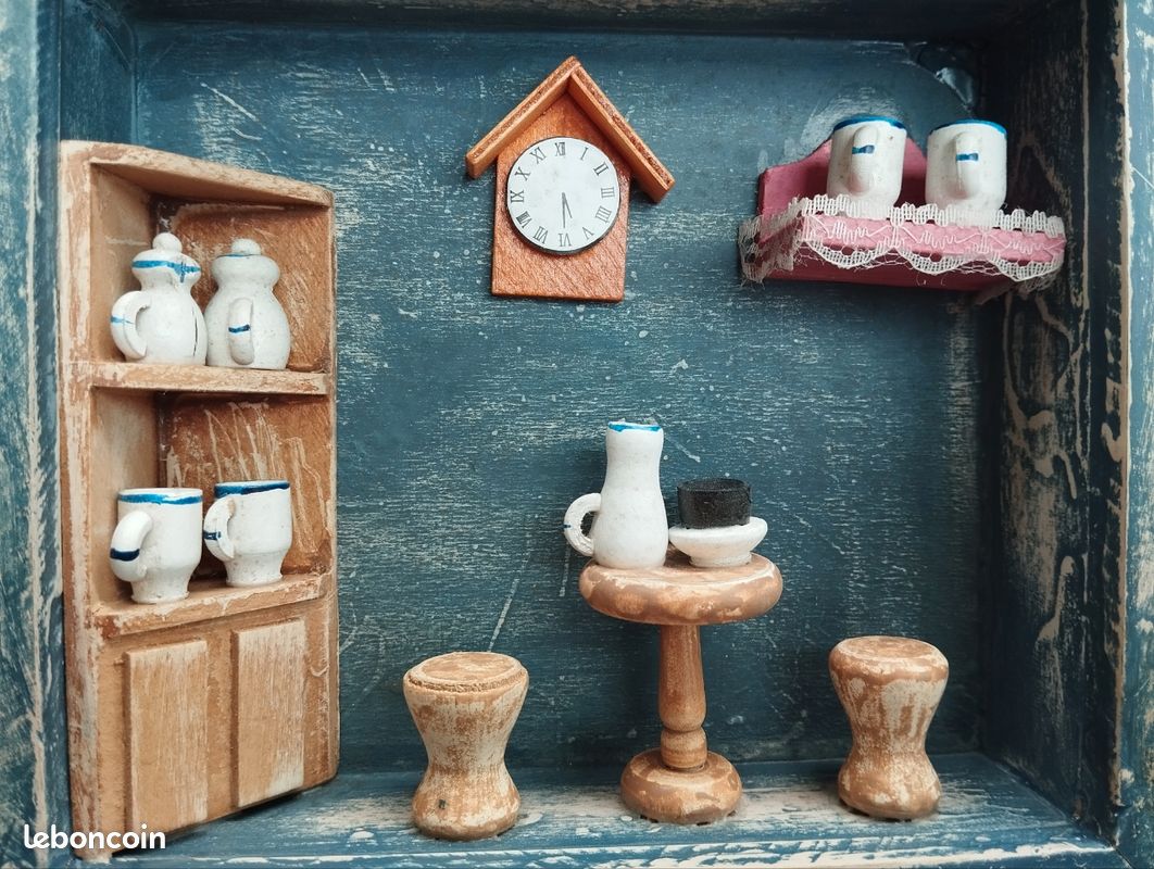 Cadre en bois léger avec cuisine miniature - Décoration