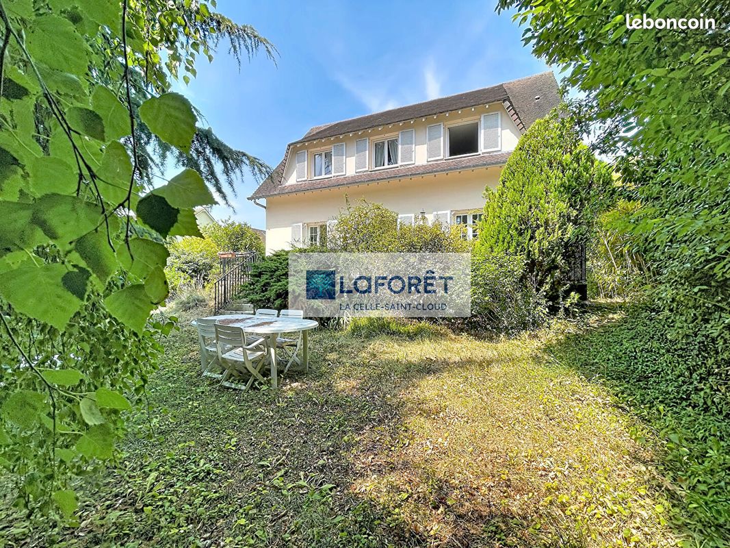 Maison 7 pièces 150 m² · à Versailles · 150 m² · 1 248 000 €