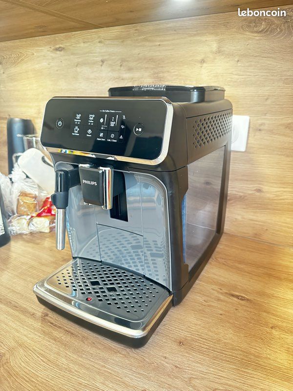 Machine à Café Philips série 2200 Électroménager