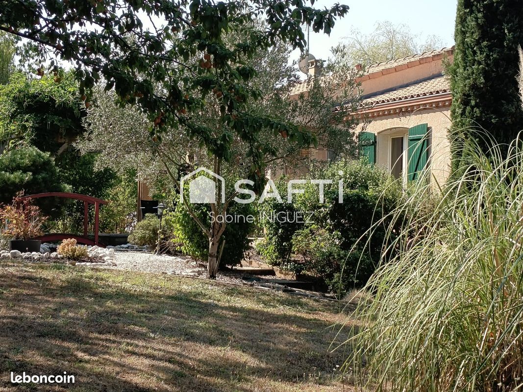 Maison 7 pièces 156 m² · à Castres · 156 m² · 325 000 €