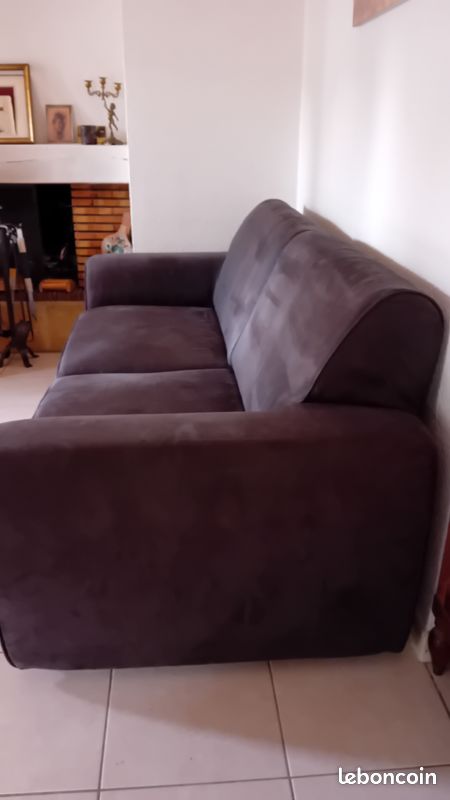Canapé gris foncé (image 3)