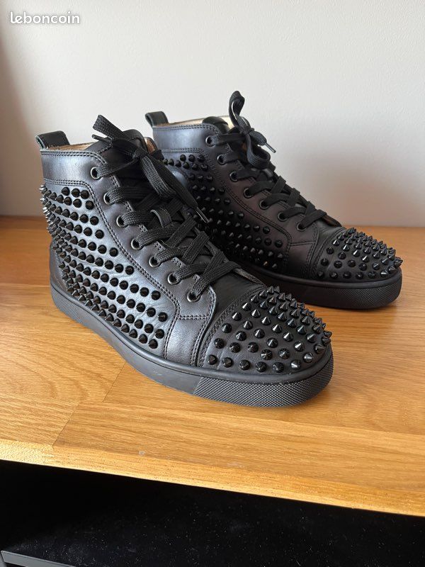 Louboutin Sneakers Louboutin Homme Noir Avec Pique Louboutin Homme