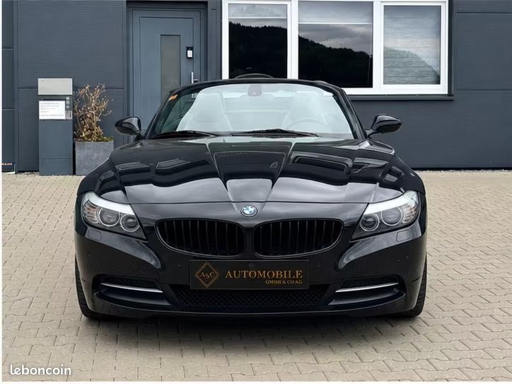 BMW Z4 sDrive23i Roadster | 204 ch BVM Essence 1re main Harman Kardon Sièges chauffants Volant ch... (image 7)
