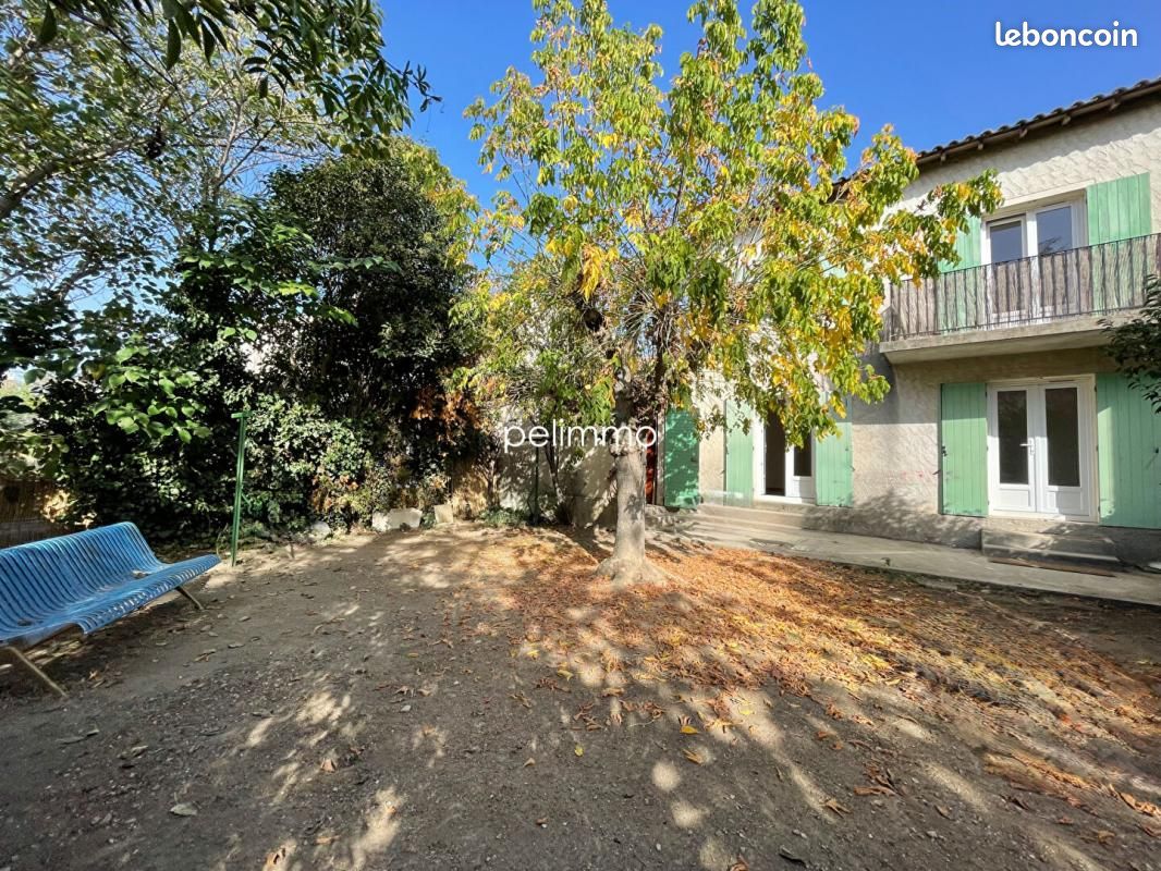 Maison a louer salon-de-provence - 5 pièce(s) - 105 m2 - Surfyn