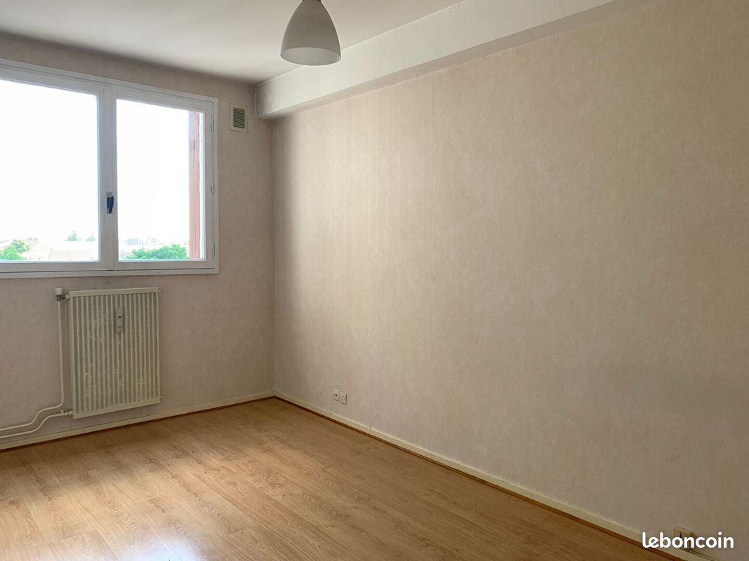 Appartement 1 pièce 18 m² · à Dijon · 18 m² · 390 €/mois