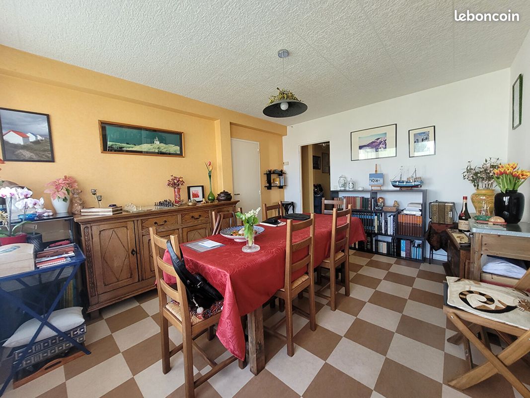 Appartement 4 pièces 72 m² · à Granville · 72 m² · 95 000 €