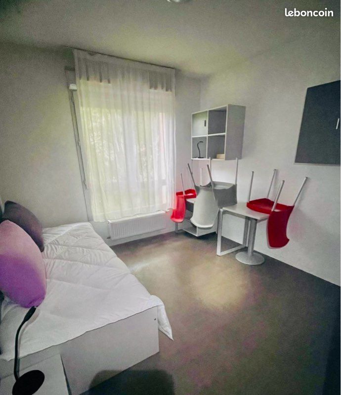 Appartement 1 pièce 19 m² · à Bron · 19 m² · 740 €/mois