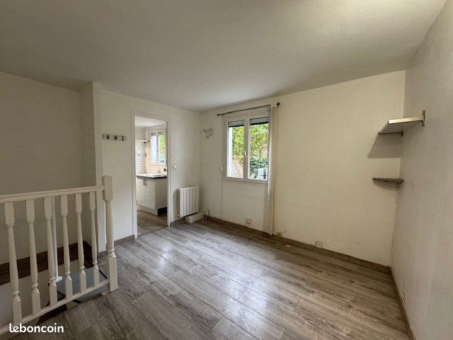 Appartement 1 pièce 25 m² · à Saint-Maur-des-Fossés · 25 m² · 130 000 €