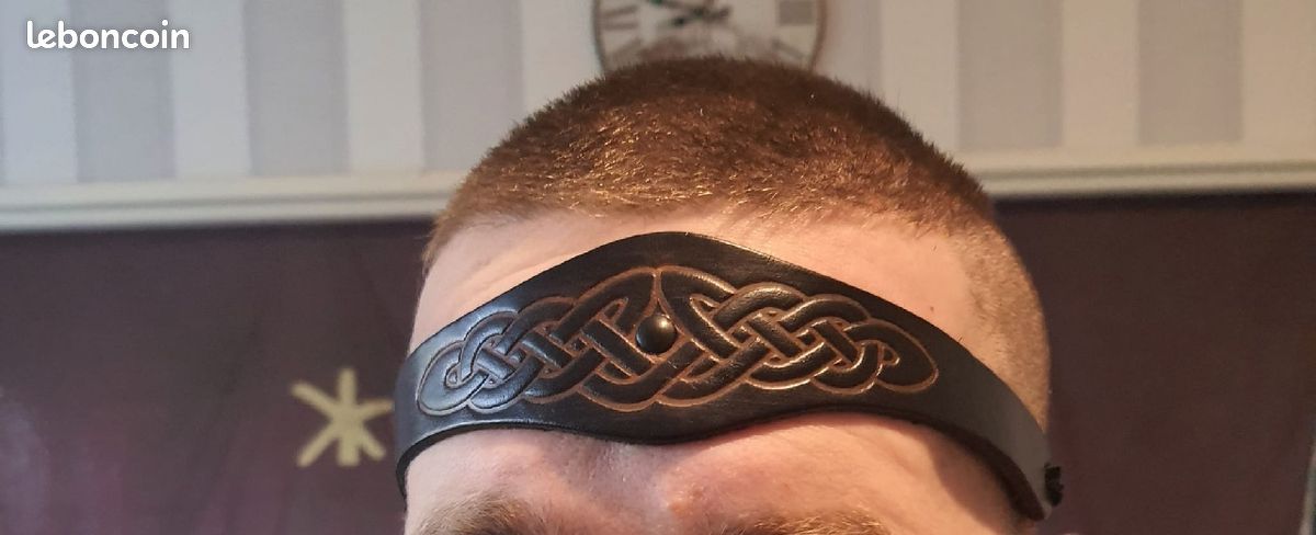 Couronne viking / celtique, cuir (image 1)