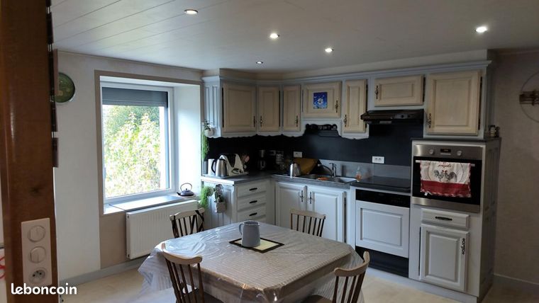 Maison 10 pièces 265 m²