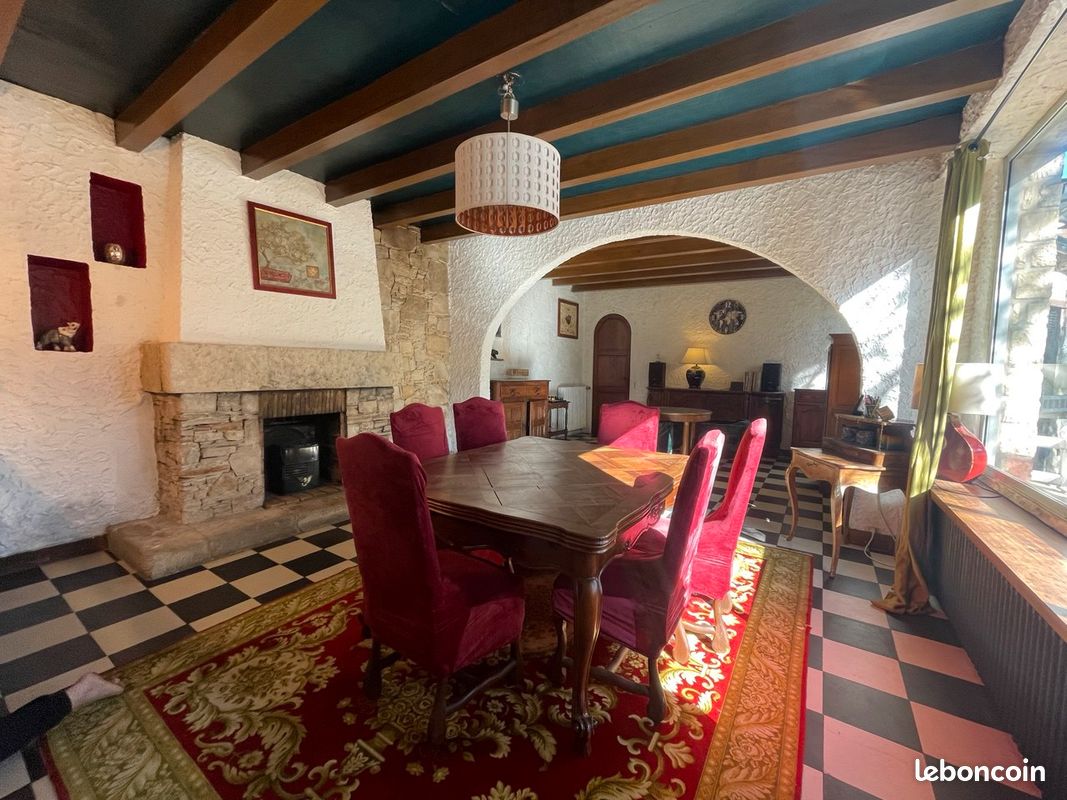 Maison 11 pièces 250 m² · à Noisy-sur-Oise · 250 m² · 850 000 €
