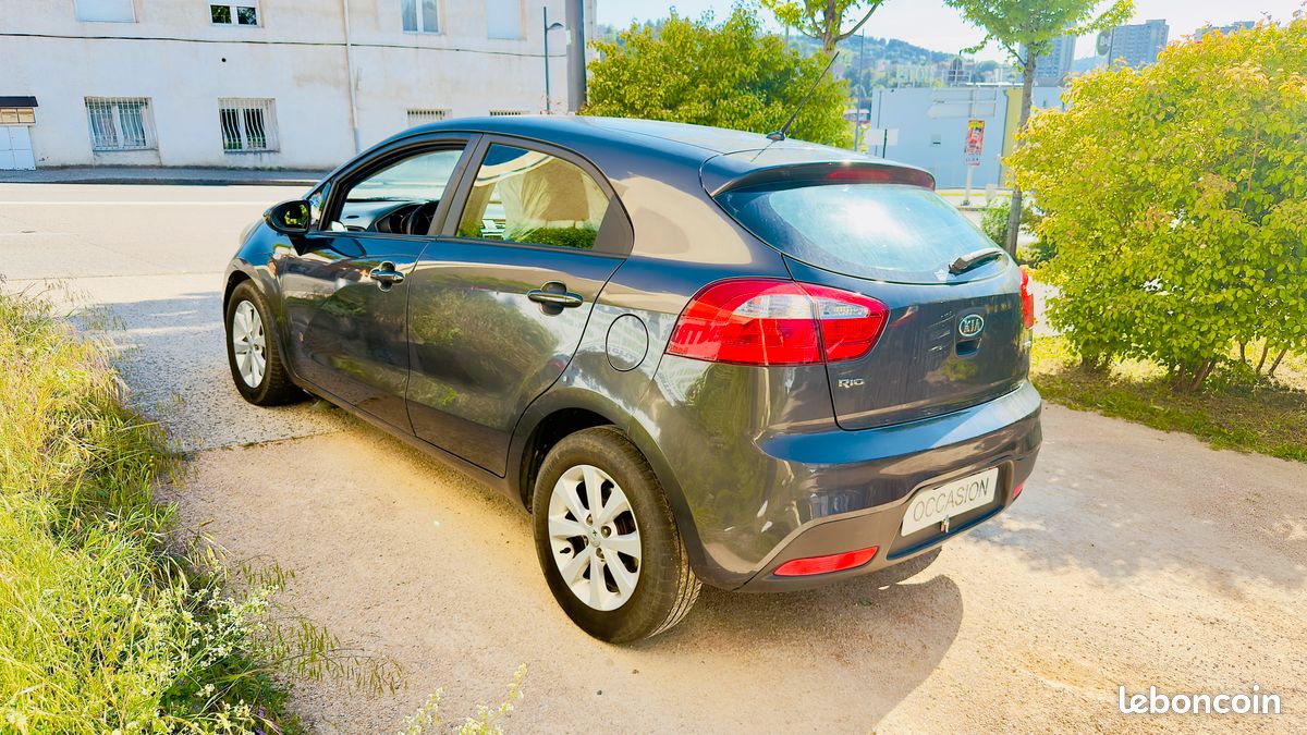 PAYEZ EN 3, 4 OU 10 FOIS * KIA RIO III 1.4 CRDI 90ch ACTIVE 5 PORTES * GARANTIE 6 MOIS (image 7)