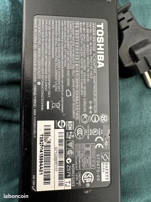 Chargeur pc portable toshiba (image 3)